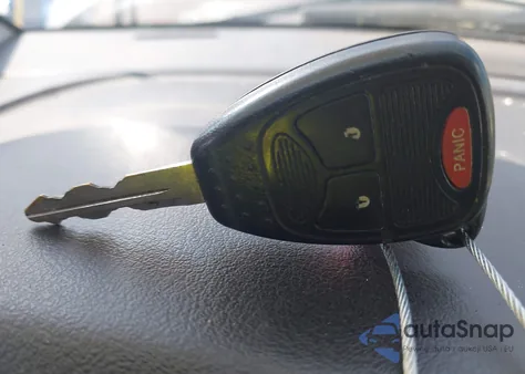 2016 Jeep Compass Sport из США, поврежденный, VIN 1C4NJDBB0GD556711